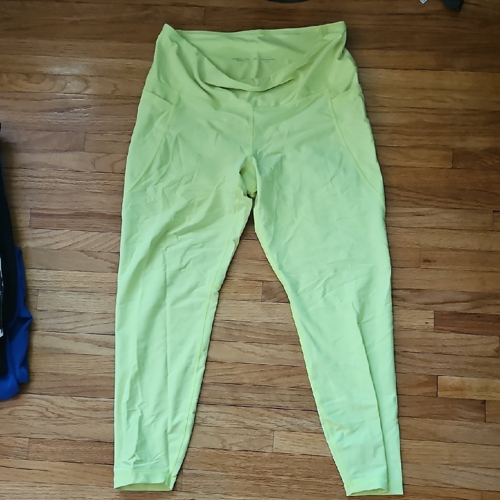 Old Navy Women's Yellow Leggings